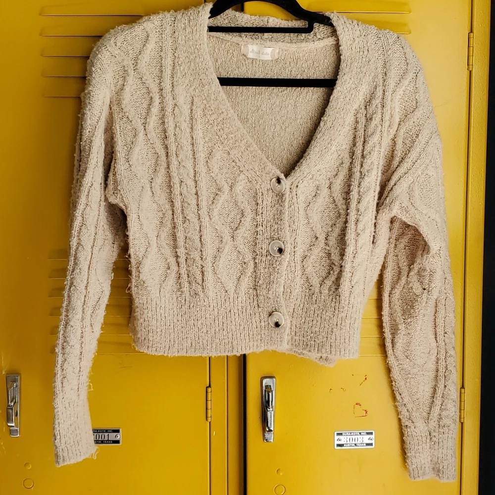 Altar'd State cropped button cardigan - Picture 1 of 5